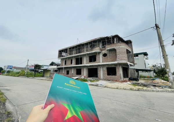 NỔI BẬT NHÀ MRS LAN – QUẢNG NINH