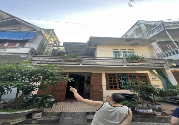 KÝ HỢP ĐỒNG THIẾT KẾ MS HẠNH